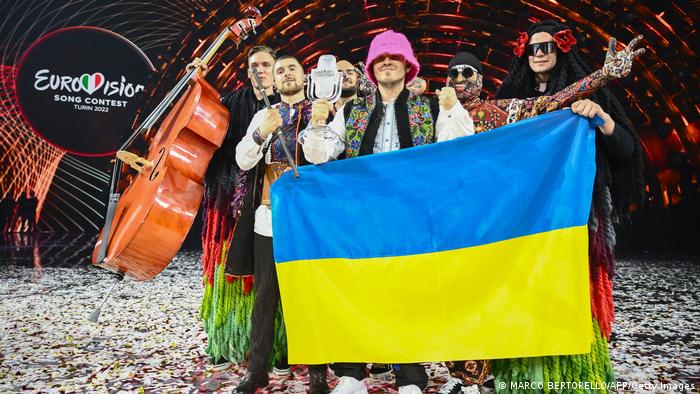 Italien: Finale Eurovision Song Contest in Turin | Kalush Orchestra nach dem ESC-Sieg